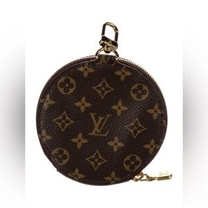 Louis Vuitton Circle Coin Wallet - UNIQUE FIND